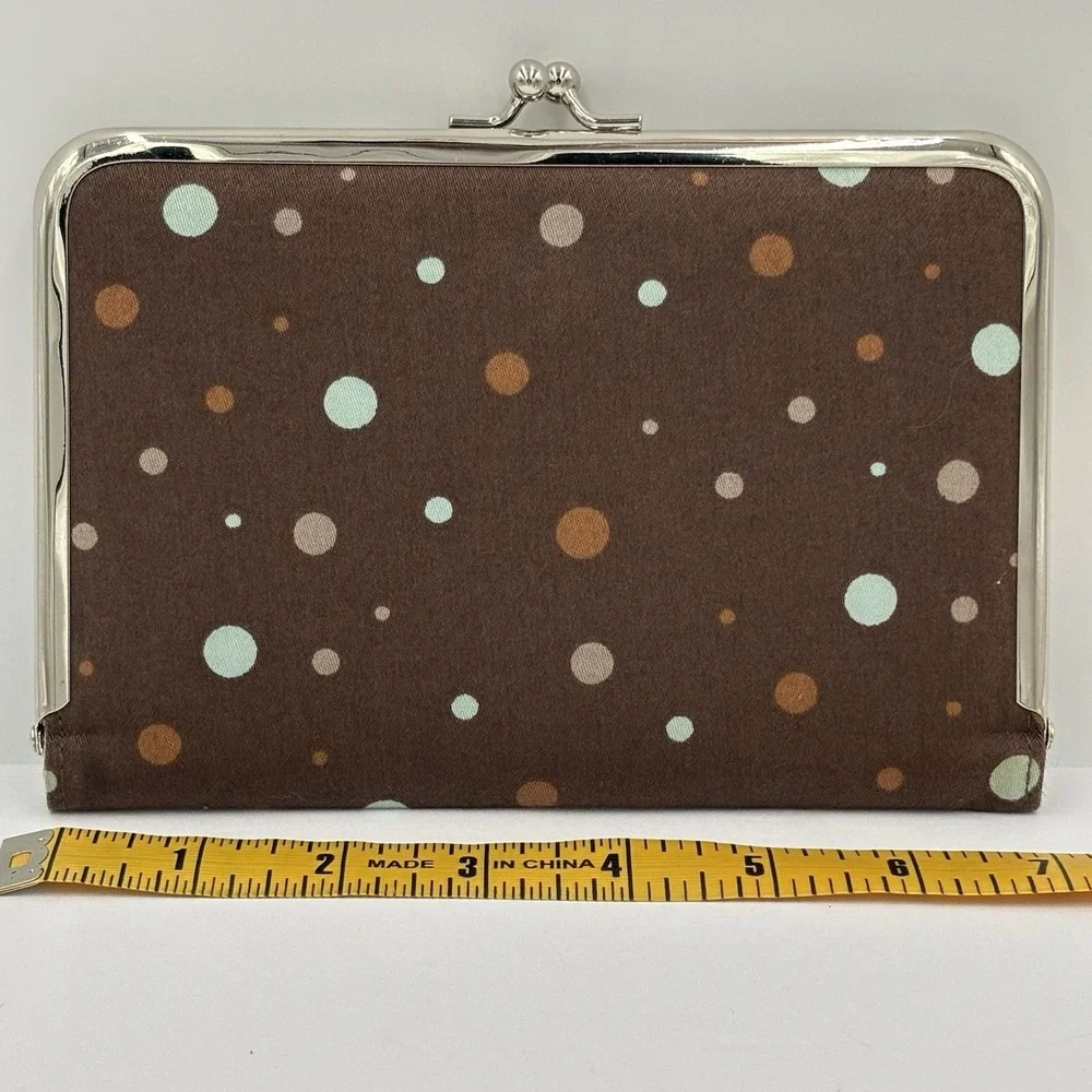 Thirty One Photo Wallet Bubble Bloom Clutch, Holds 4